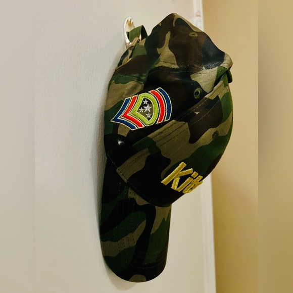 Vintage Kitson Green Camo Cap with Gold Embroidery Y2K Adjustable Like New Hat - Picture 2 of 2